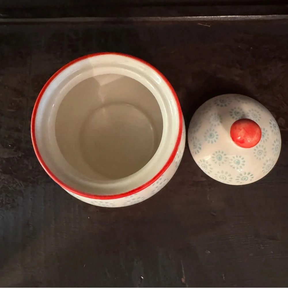 Signature Housewares Inc. | Ceramic Sugar & Cream Set in Blue Swirl Pattern